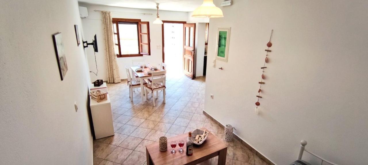 Naxian Bliss Apartment Agkidia Exterior photo