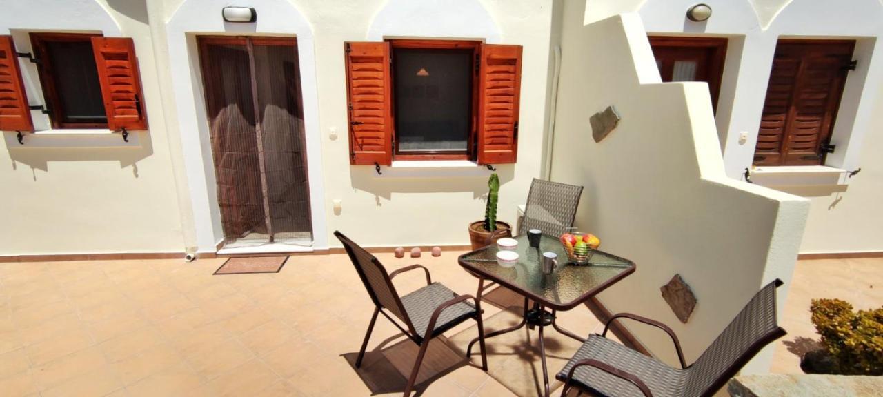 Naxian Bliss Apartment Agkidia Exterior photo