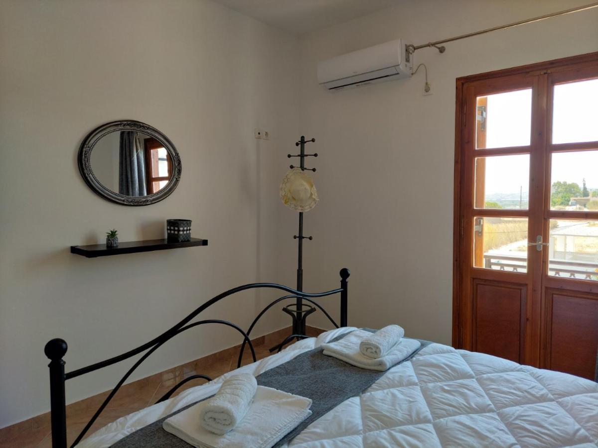 Naxian Bliss Apartment Agkidia Exterior photo